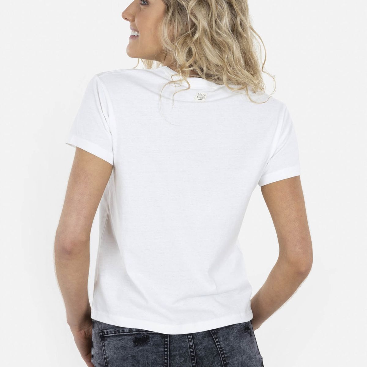 MAUI AND SONS - Polera MAUI WORLD Mujer Blanco Maui and Sons MAUI AND SONS