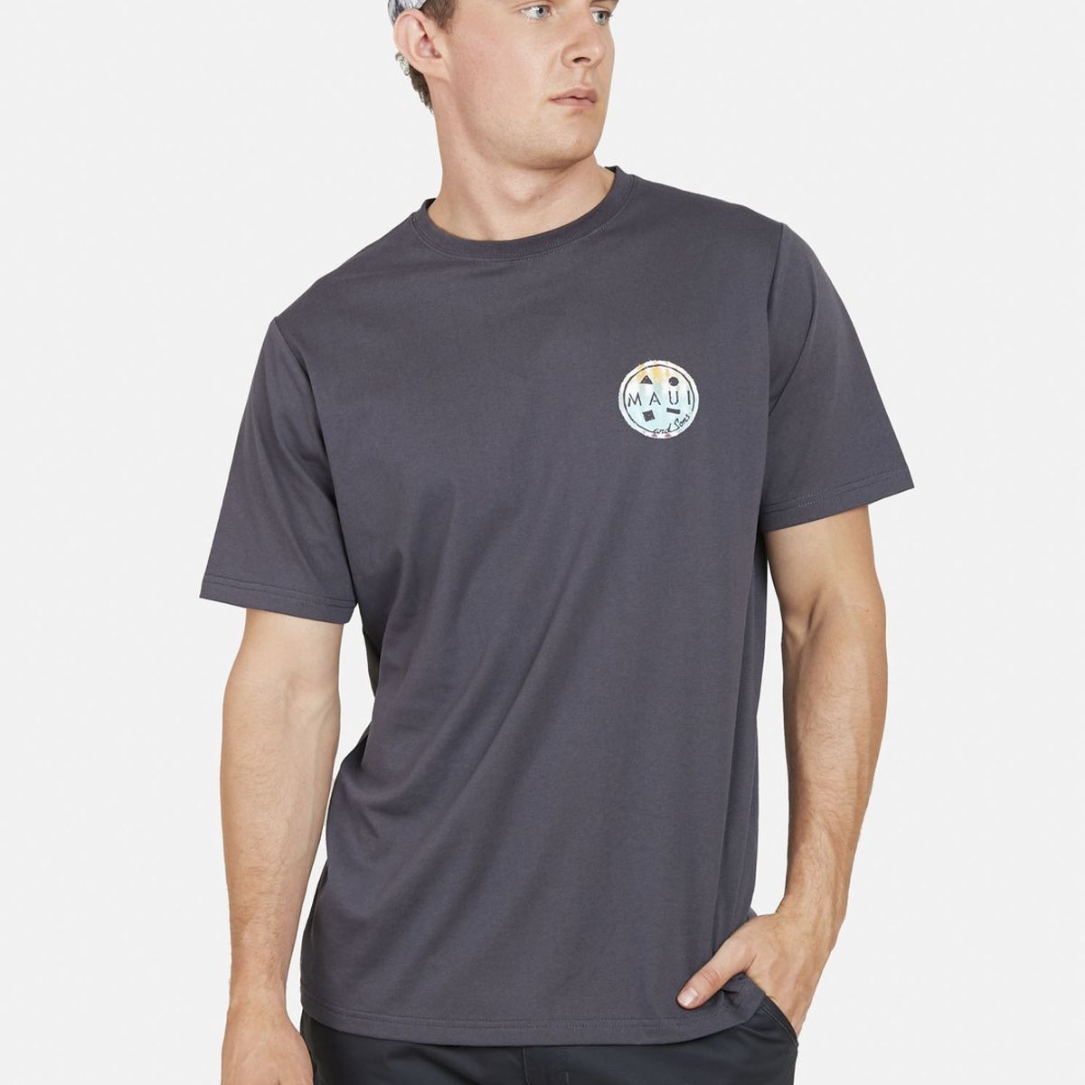 MAUI AND SONS - Polera SUNSET COOKIE Hombre Gris Oscuro Maui and Sons