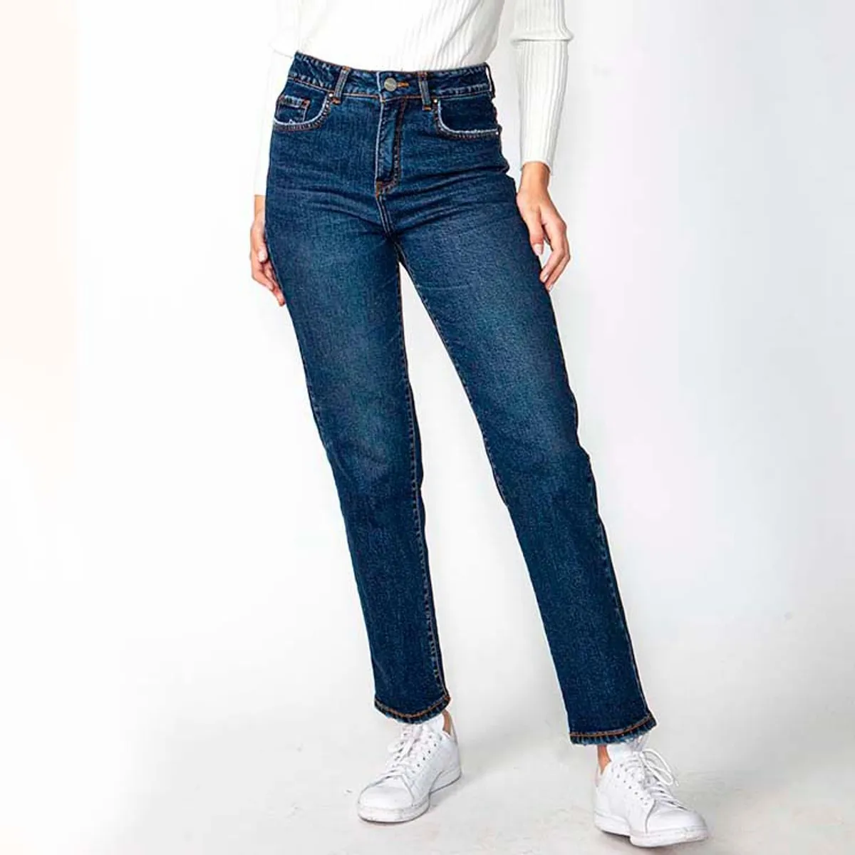 MOMCHIC - Jeans Mom tokio azul