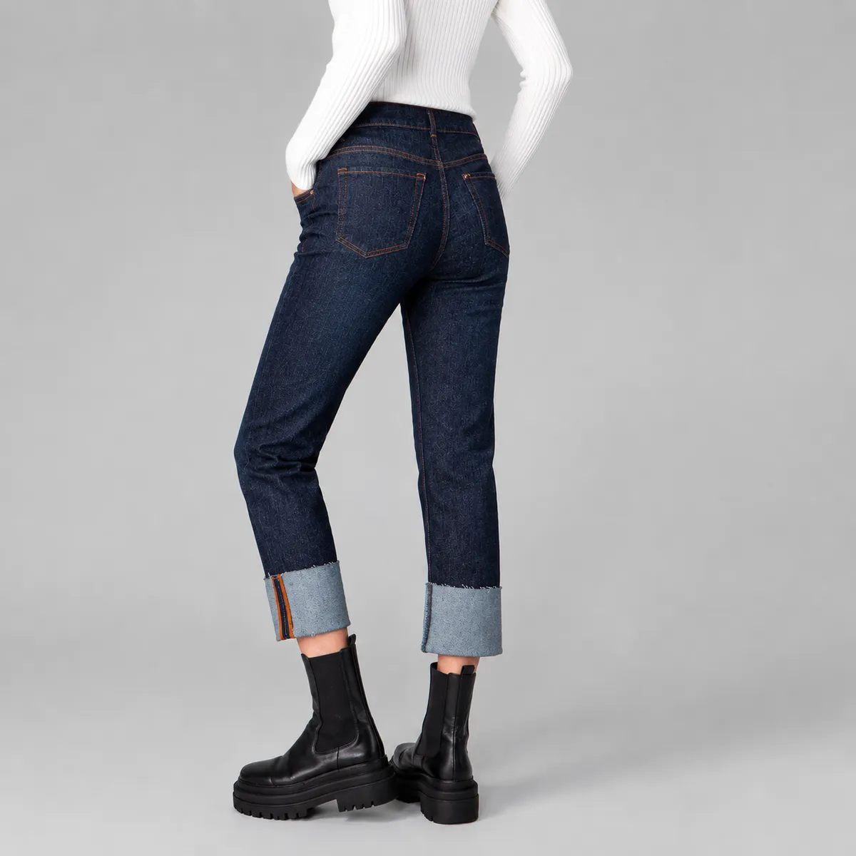 MOMCHIC - Jeans recto julieta raw