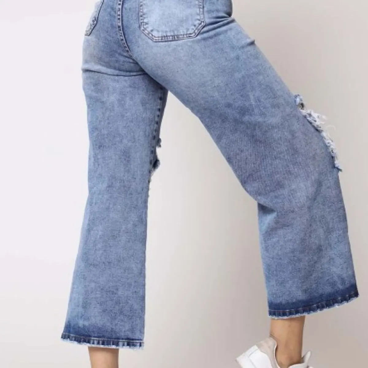 MOMCHIC - Jeans culotte destroyer