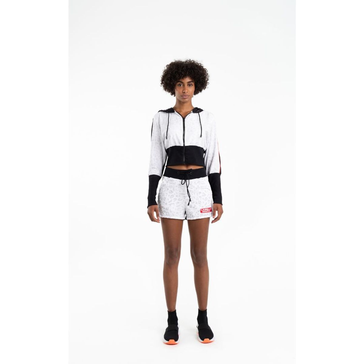 LABELLAMAFIA - Short The Block Negro y Blanco
