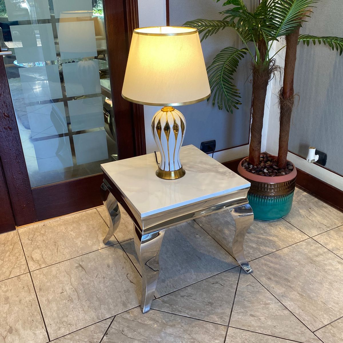 GENERICO - Mesa Lateral Cosmo Plateado Blanco Estambul Design.