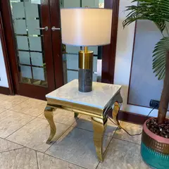 GENERICO - Mesa Lateral Cosmo Dorado Blanco Estambul Design.