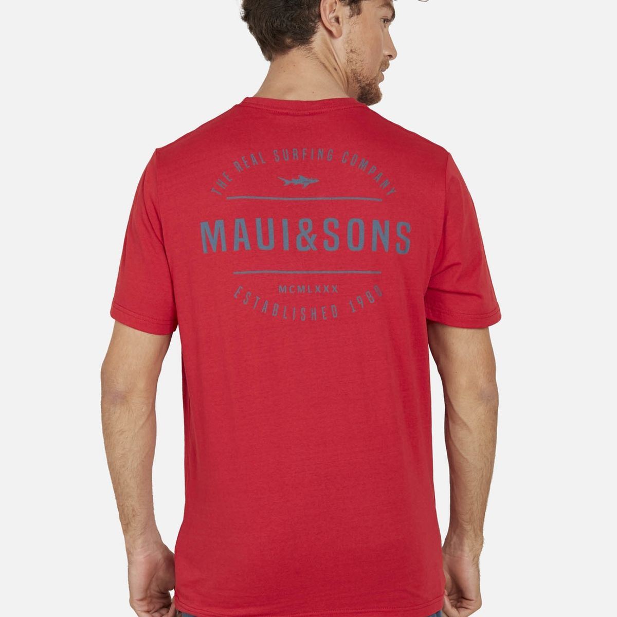 MAUI AND SONS - Polera CLASSIC STAMP Hombre Rojo Maui and Sons