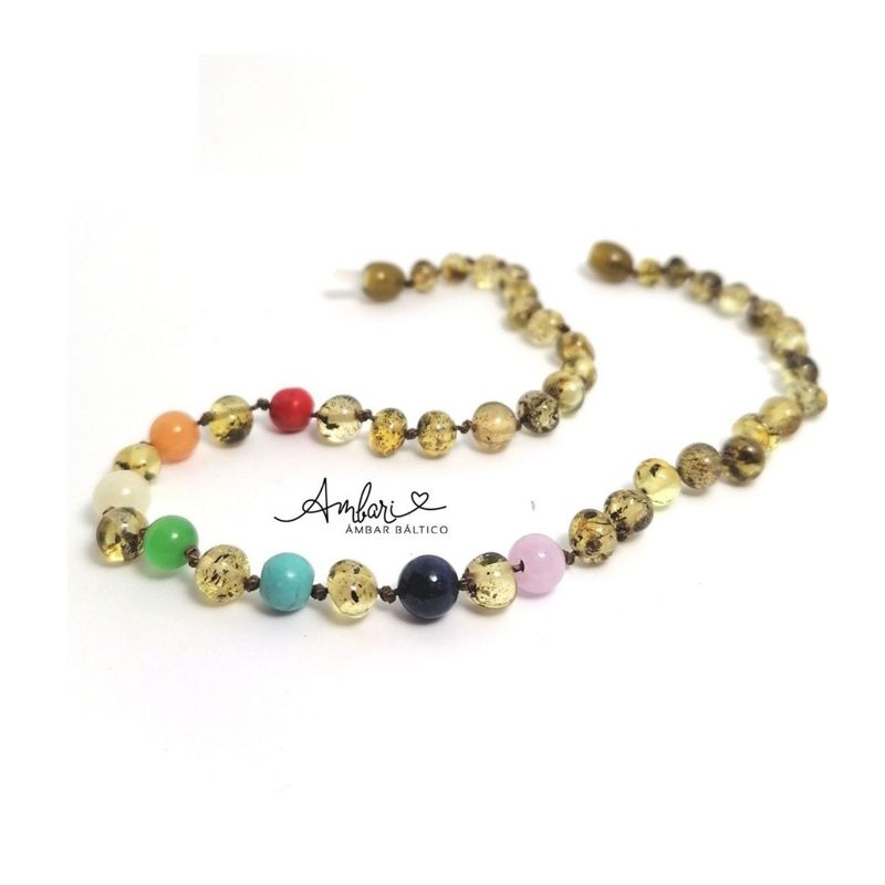 AMBARI - Collar de ámbar bebé 7 chakras verde