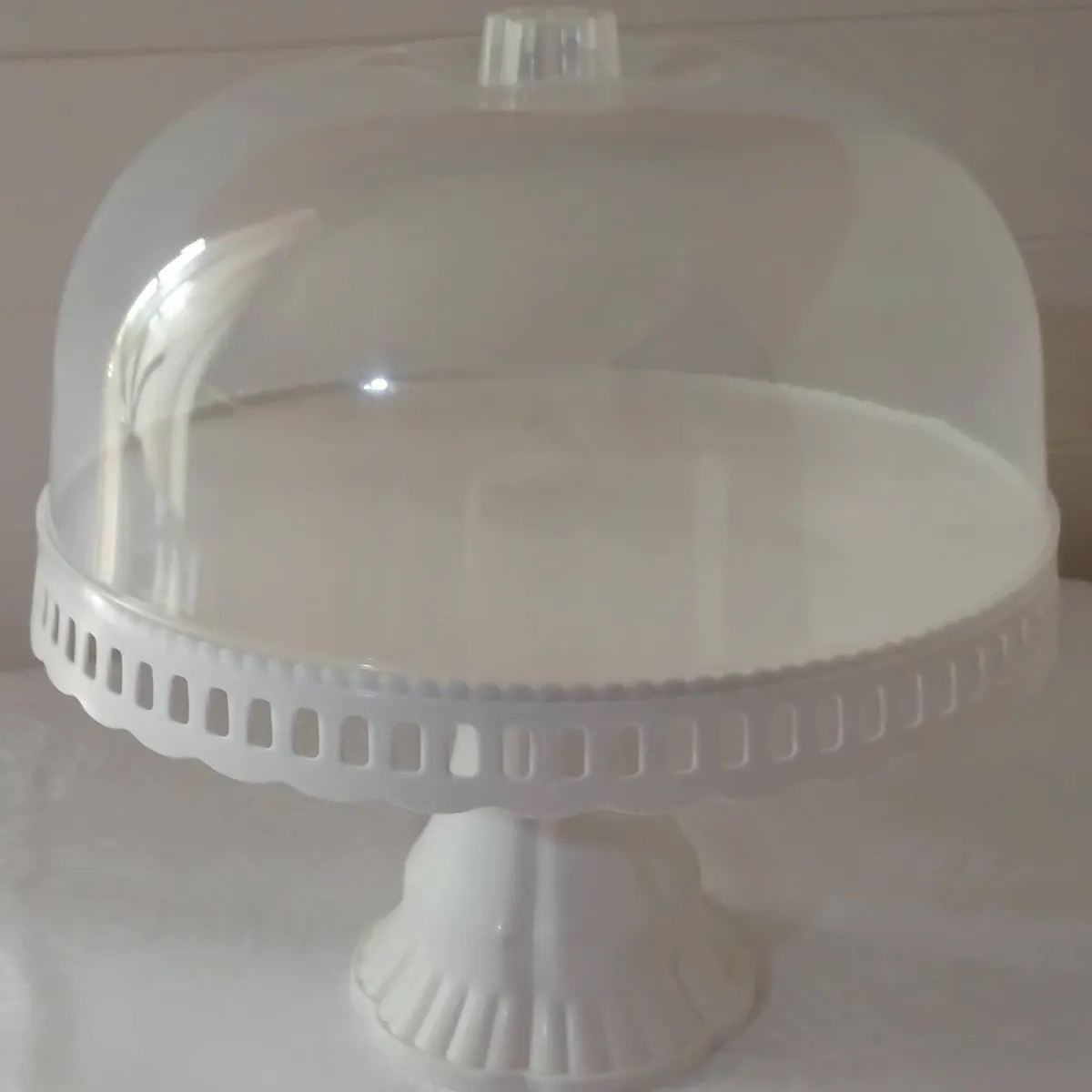 GENERICO - Porta Torta tipo Alzador Redondo Con Tapa 32cm - Blanco