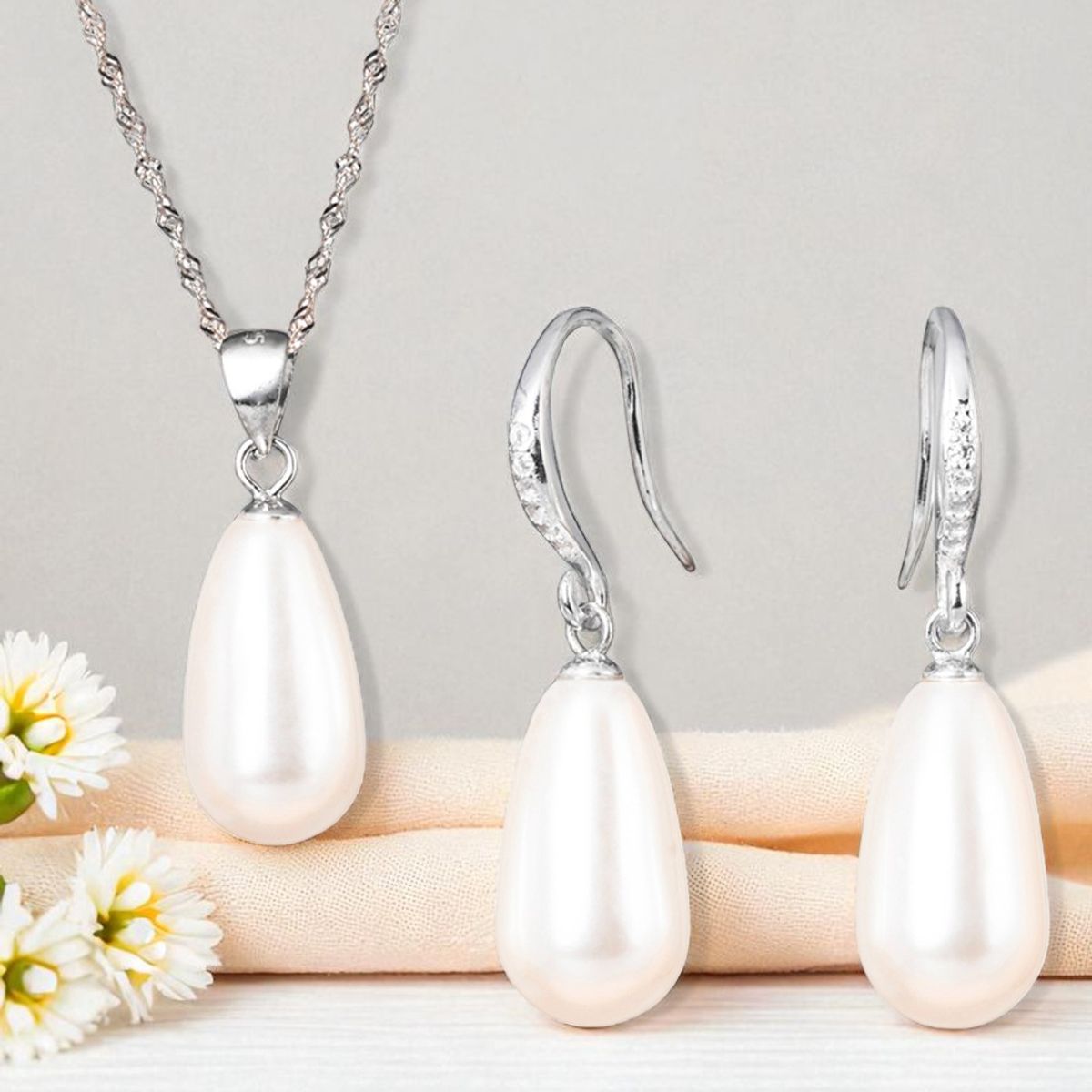 JOYAS MONTERO - Conjunto Plata 925 Moscu creado con Perla de Swarovski® Cream