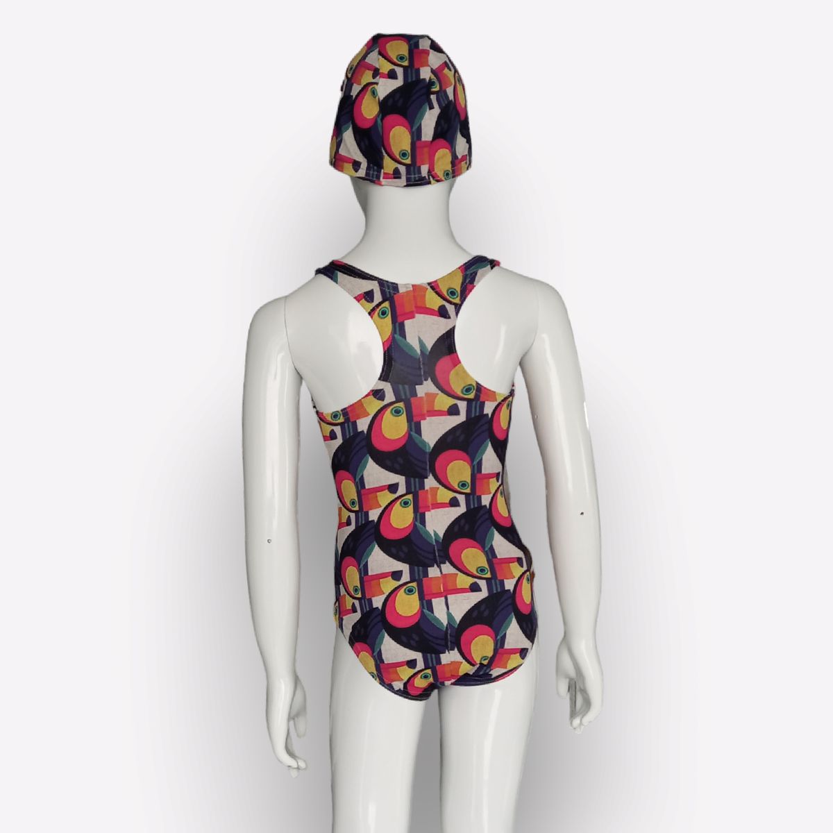 CERASUS PROJECTS - Traje de baño de niña para Natación con gorra TUCAN con FILTRO UV50