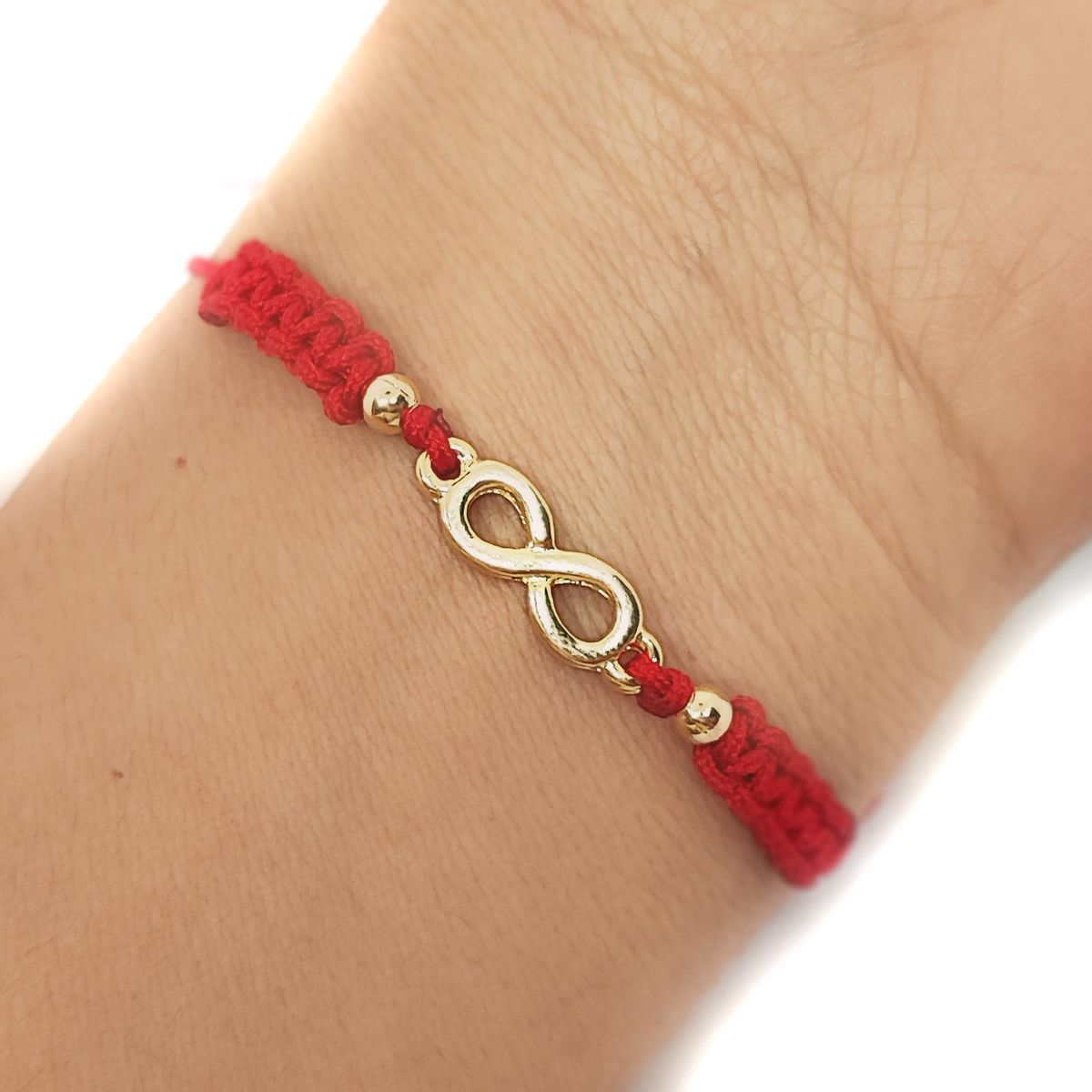 COGGIOLA - Pulsera Infinito Enchapado Oro 18K Cordón Rojo