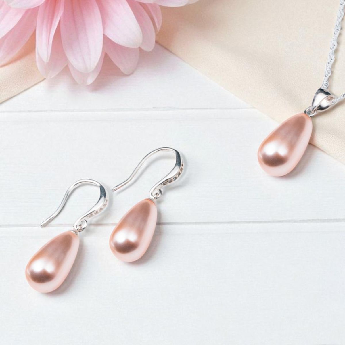 JOYAS MONTERO - Aros Conjunto Moscu Plata 925 creado con perla de Swarovski® Peach