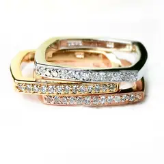 BE YOU - Anillo bañado oro 18 kt y circones
