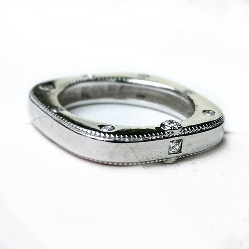 BE YOU - Anillo plata rodinado y circones
