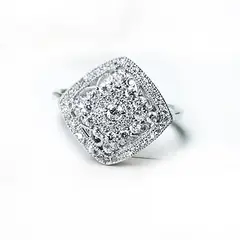 BE YOU - Anillo plata rodinado y circones