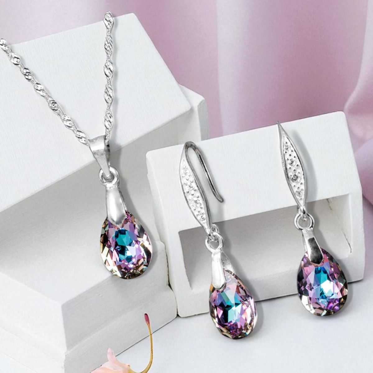 JOYAS MONTERO - Conjunto Milan Plata 925 creado con cristales de Swarovski® Vitral Light