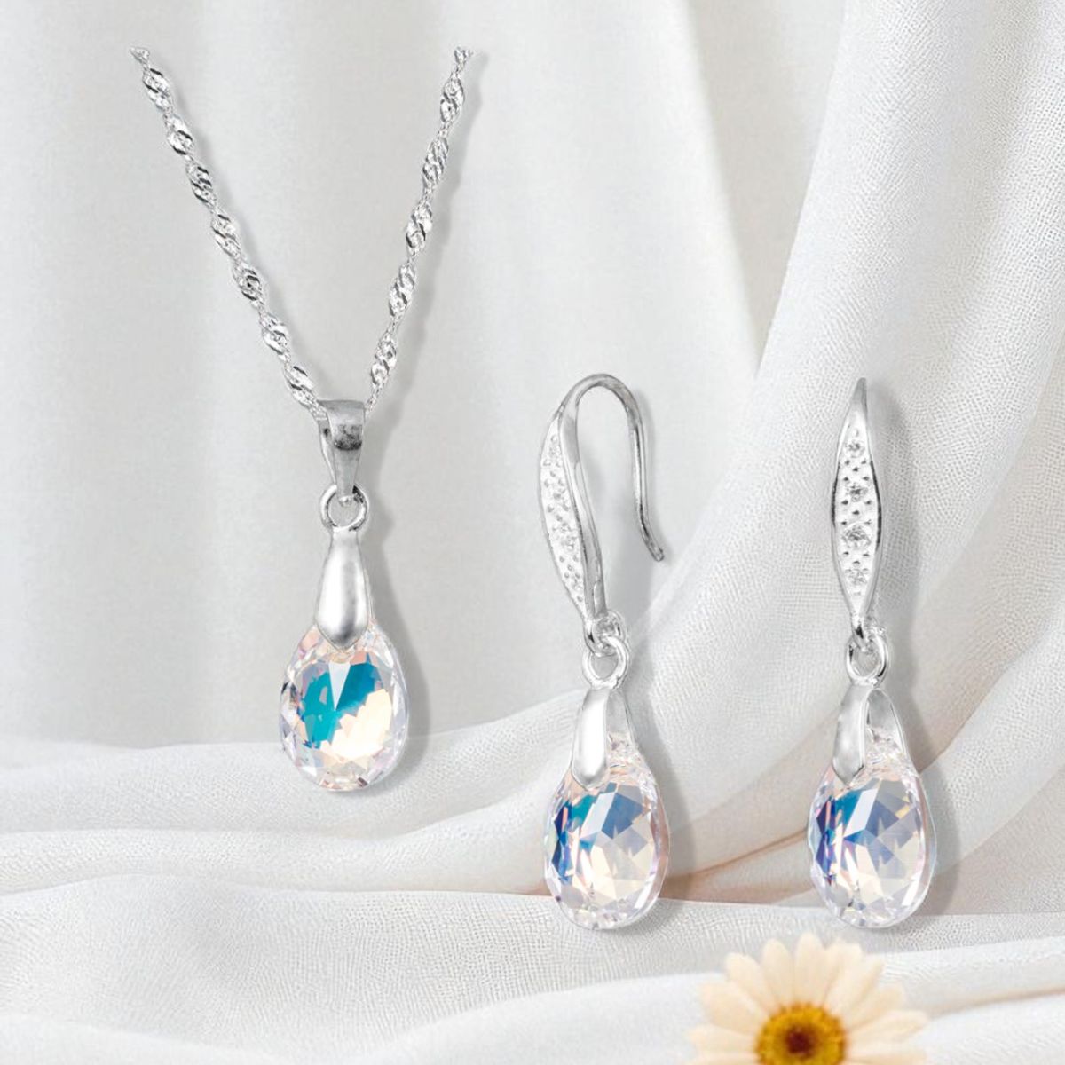 JOYAS MONTERO - Conjunto Milan Plata 925 creado con cristales de Swarovski® Aurora Boreal