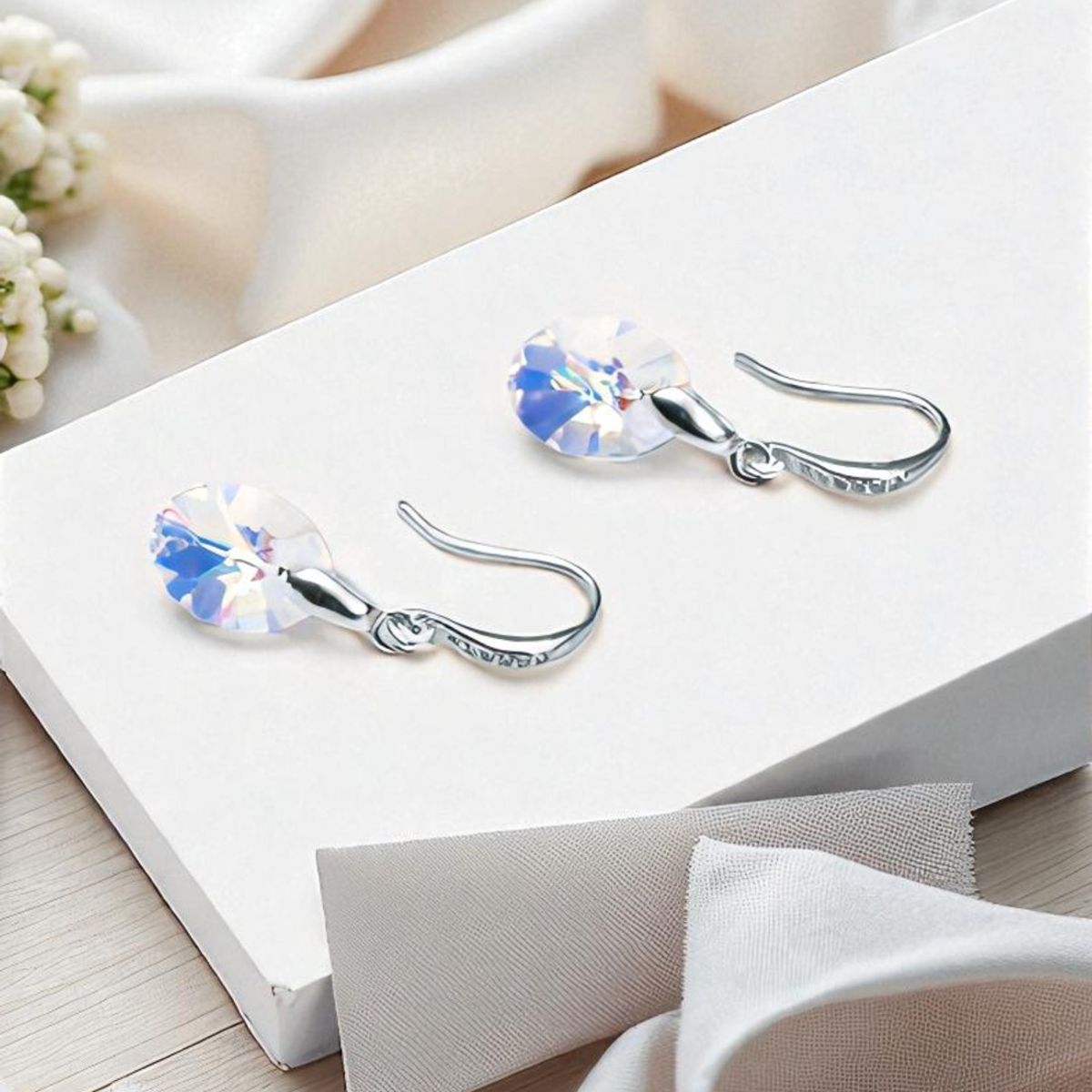 JOYAS MONTERO - Aros Praga Plata 925 creado con cristales de Swarovski® Aurora Boreal