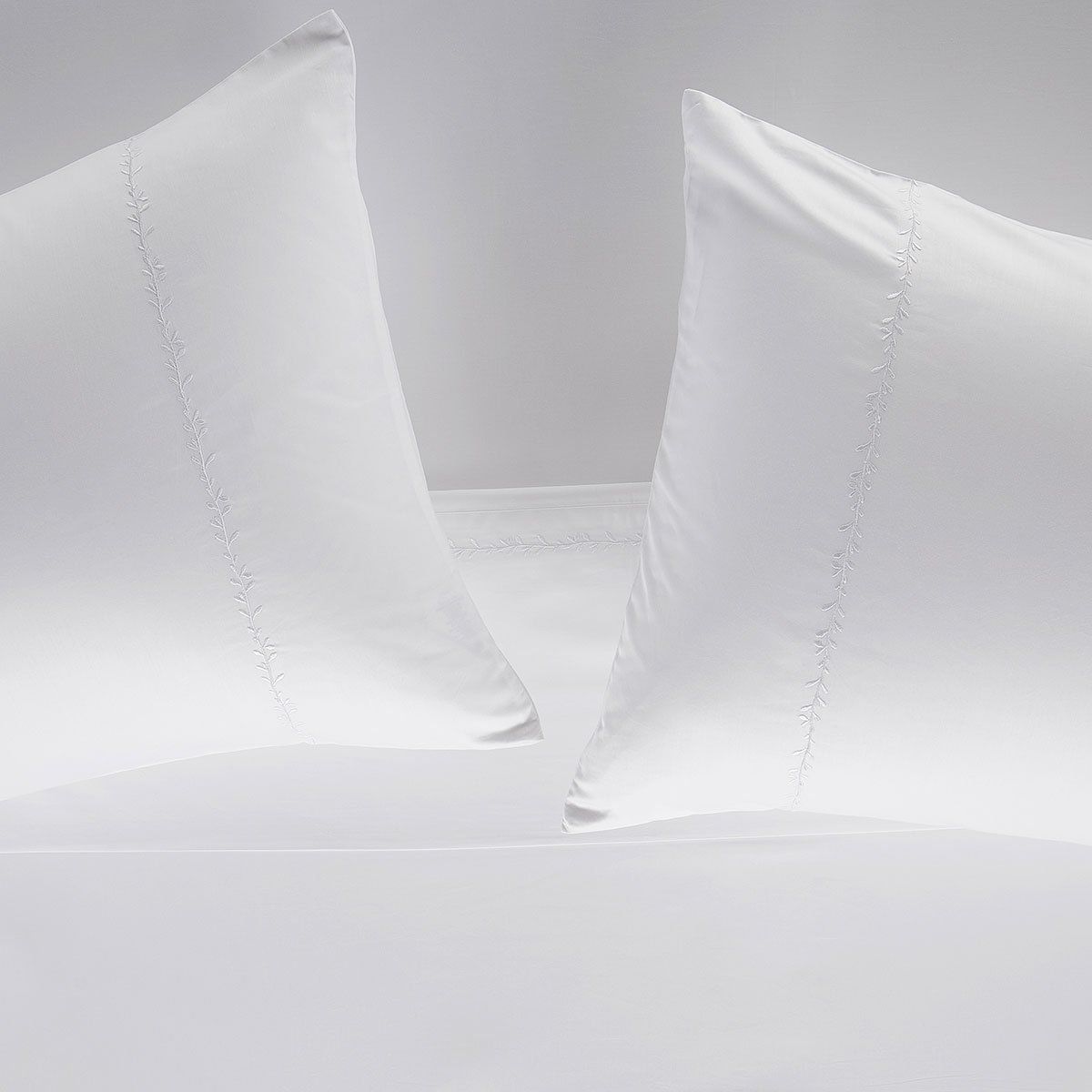 ROSEN - Sábana Rosen 500 Hilos Algodón Bordada Blanca Súper King