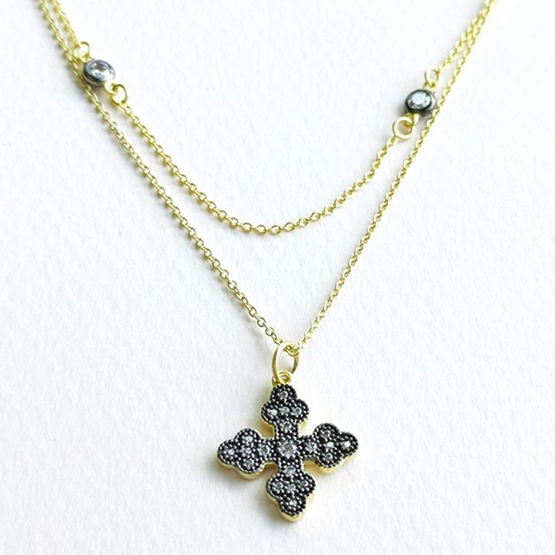 BE YOU - Collar bañado oro 18 kt , black oxid y circones