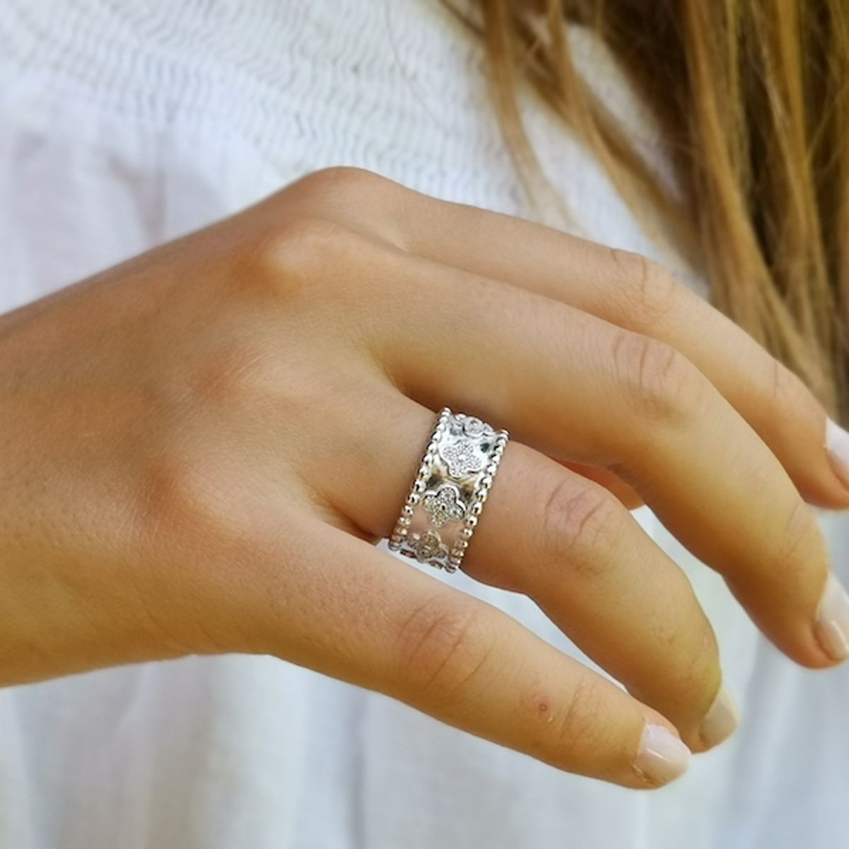 BE YOU - Anillo plata rodinada con circones