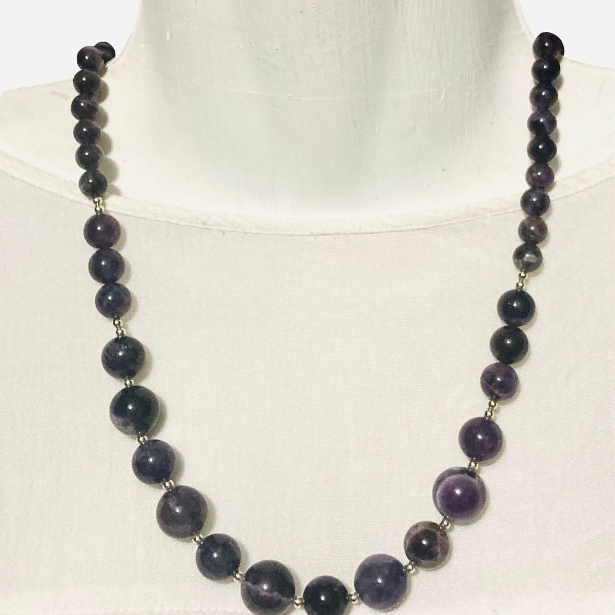 TAETHAI - Collar de plata 925 y Amatistas.