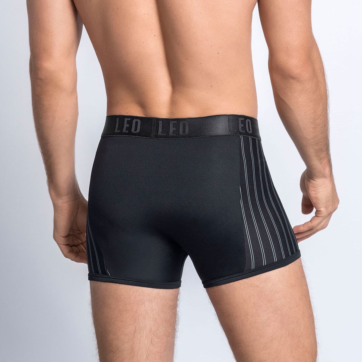 LEO - Ropa Interior Masculina 033127 Boxer Corto Negro