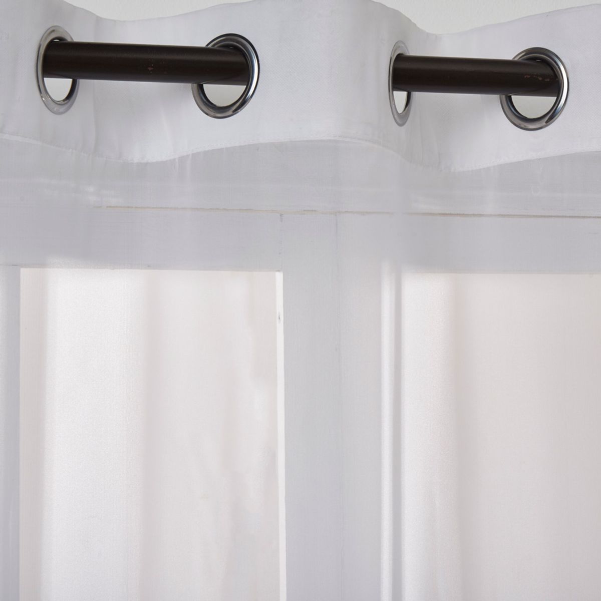 VELUTTI - Set Visillos Ojetillo Liso Blanco Velutti