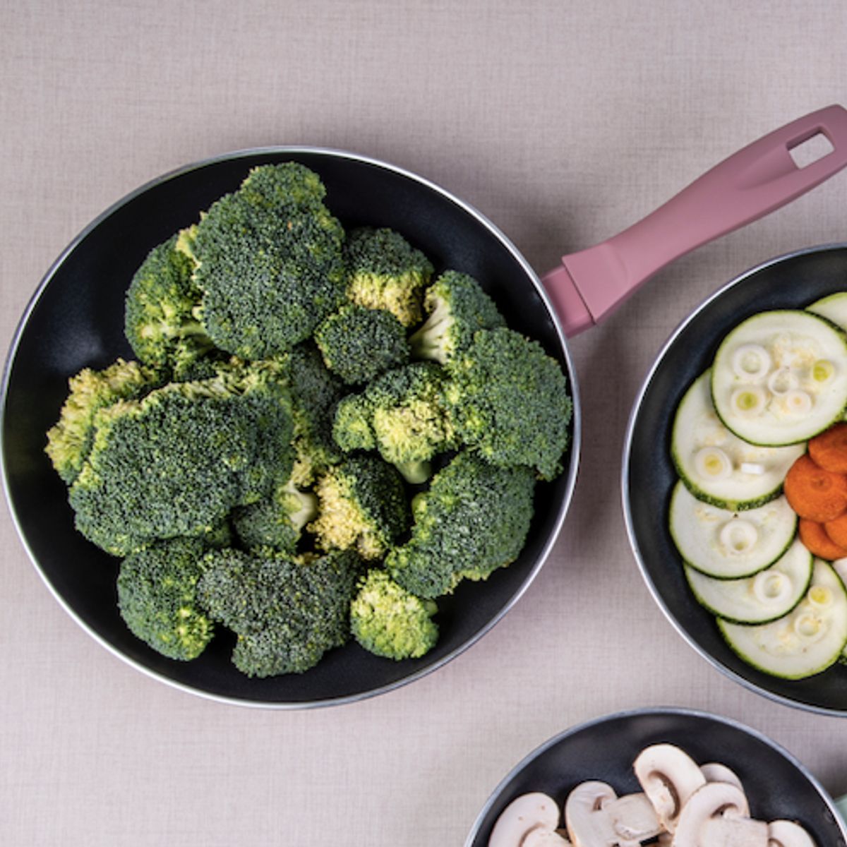 BRANDO - Sartén Aluminio 28 cm Rosa Brando