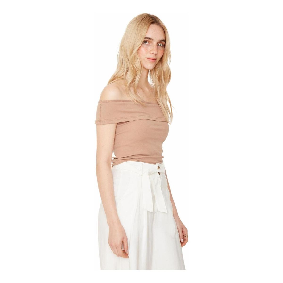 JACINTA TIENDA - Polera Ester arena Jacinta Tienda