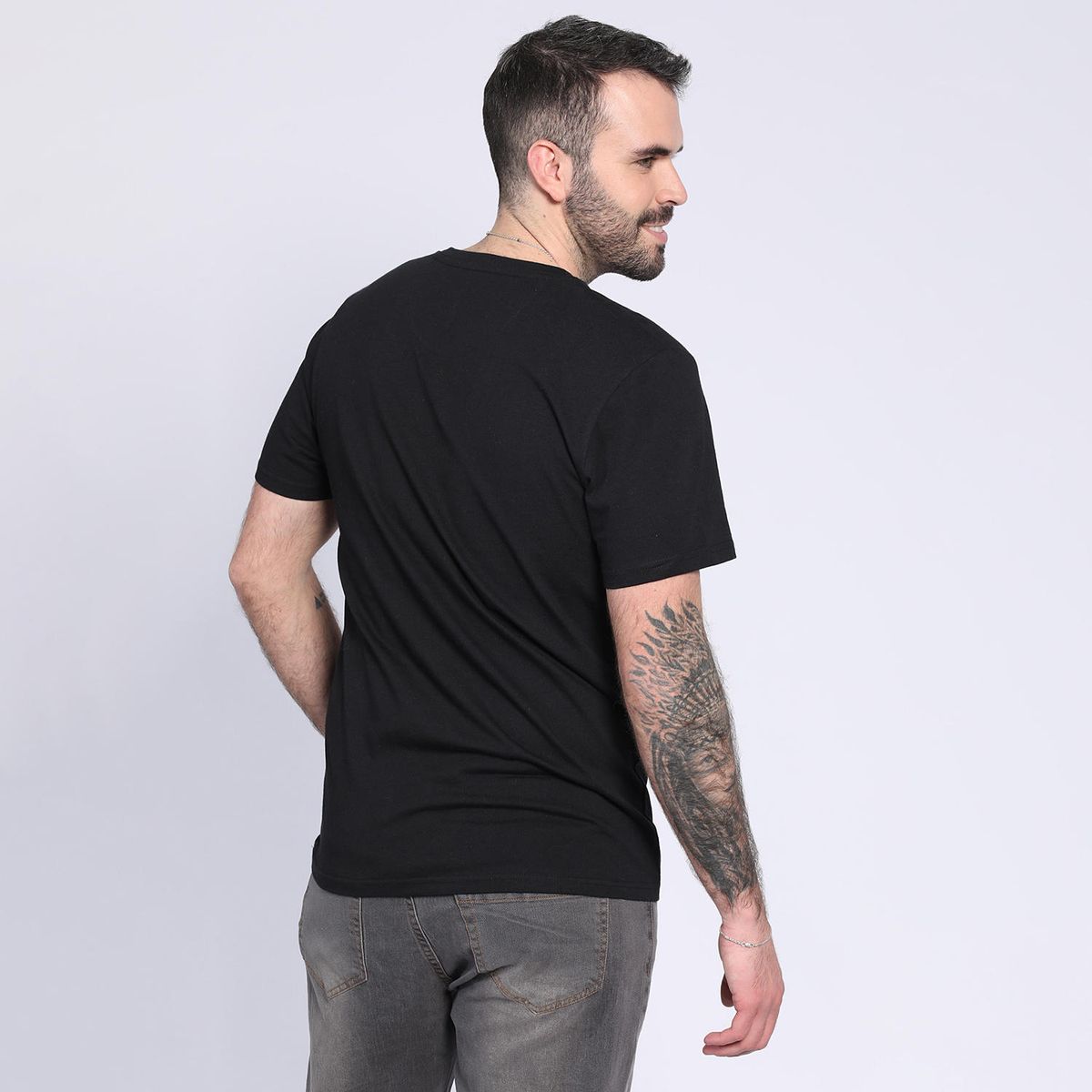 POTROS - Polera Cuello V Negro POTROS