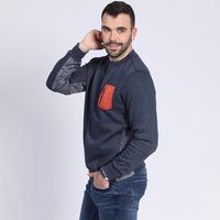 Polerón Cuello Redondo Con Aplicación Azul marino