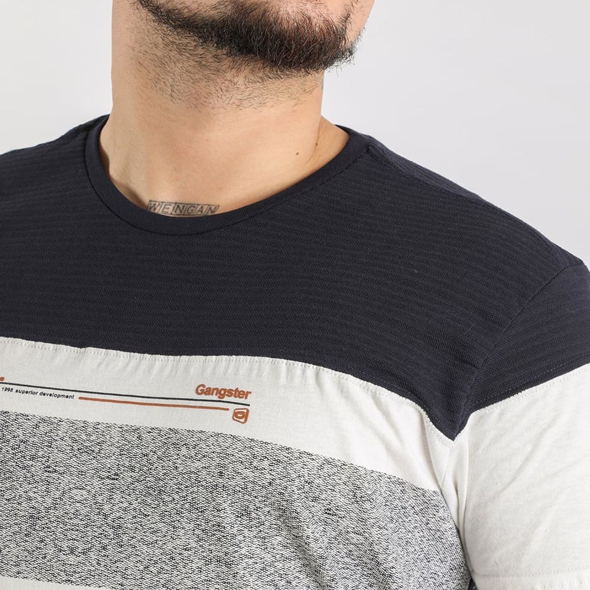 GANGSTER - Polera Mc Especial Multistripes Azul Gangster