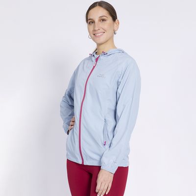 Imagen 2 del producto Cortaviento Active Wind Mujer Celeste