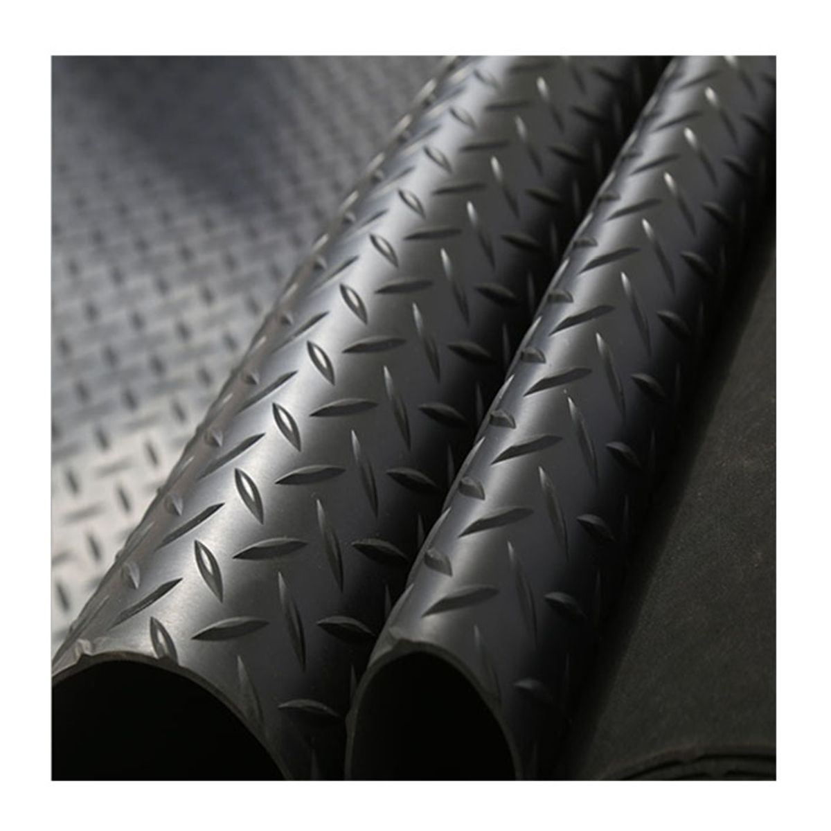 GENERICO - Piso goma antideslizante diamantado 3mm 1mt x 1mt