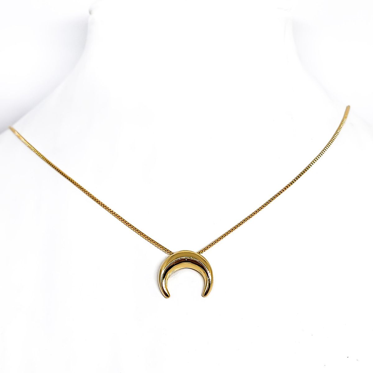 COGGIOLA - Collar Luna Invertida Enchapado Oro 18K