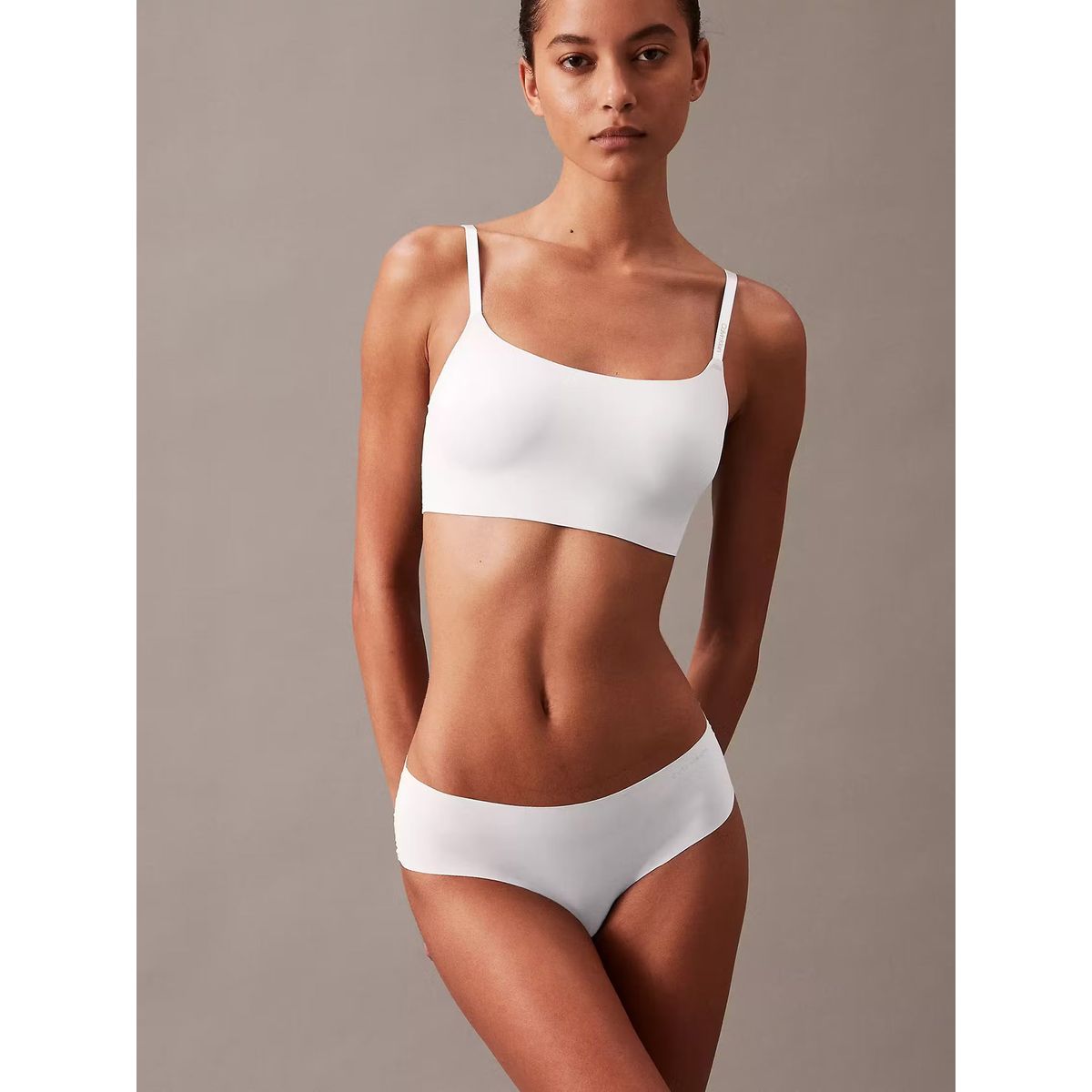 CALVIN KLEIN - Calzón Hipster Invisible Blanco Calvin Klein