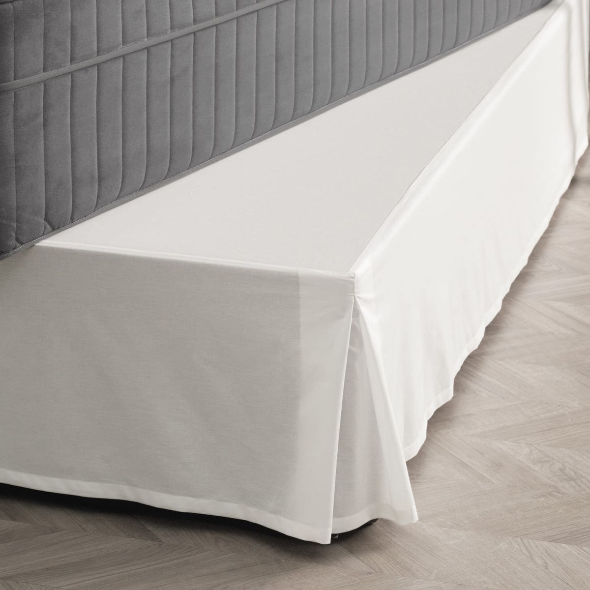 KARSTEN - Faldón para cama Karsten Dara Súper King 150 hilos Blanco