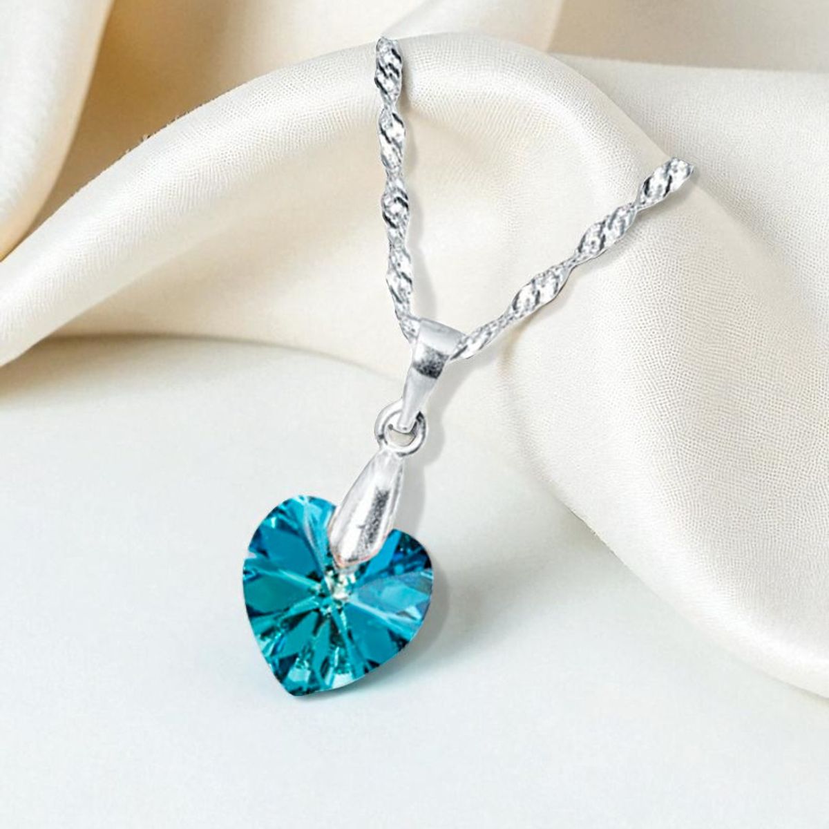 JOYAS MONTERO - Collar Romance Plata 925 creado con cristales de Swarovski® Bermuda Blue