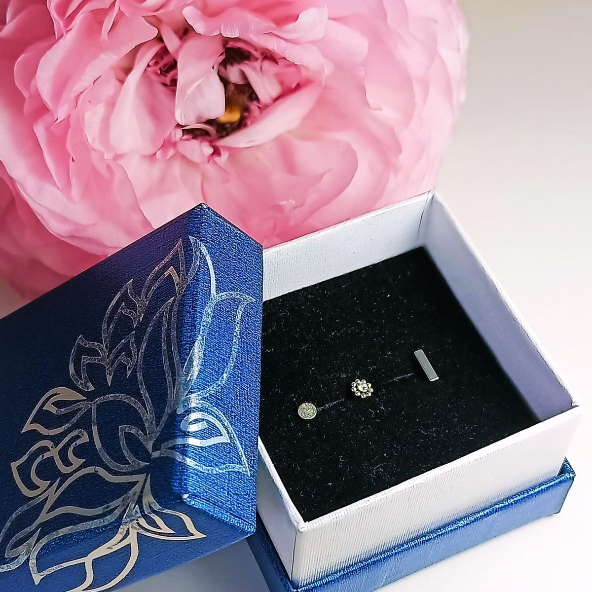 ELBAULDEJUMA - Conjunto set Piercing Modelo Geo Hipoalergenico Nostril Labret