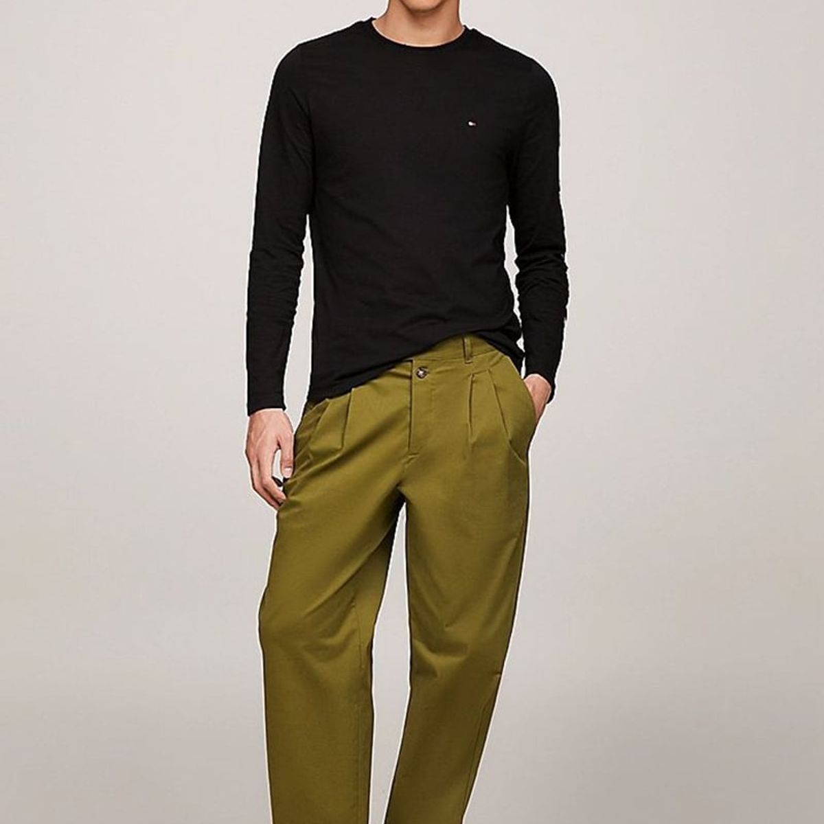 TOMMY HILFIGER - Polera Essential Flag Logo Negro Tommy Hilfiger