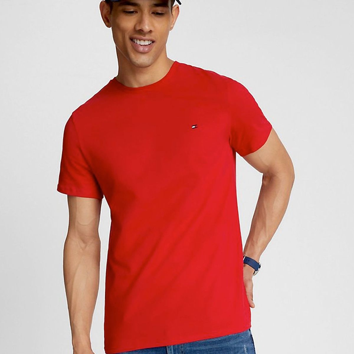 TOMMY HILFIGER - Polera Essential Cotton C-Neck Slim Fit Rojo Tommy Hilfiger
