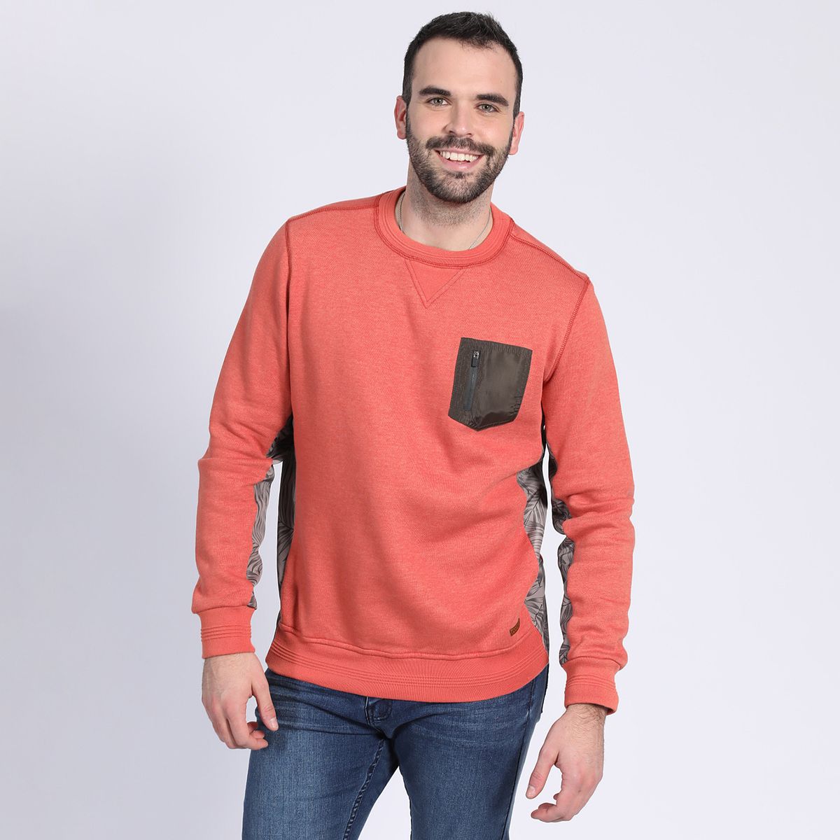 POTROS - Polerón Cuello Redondo Con Aplicación Ladrillo POTROS