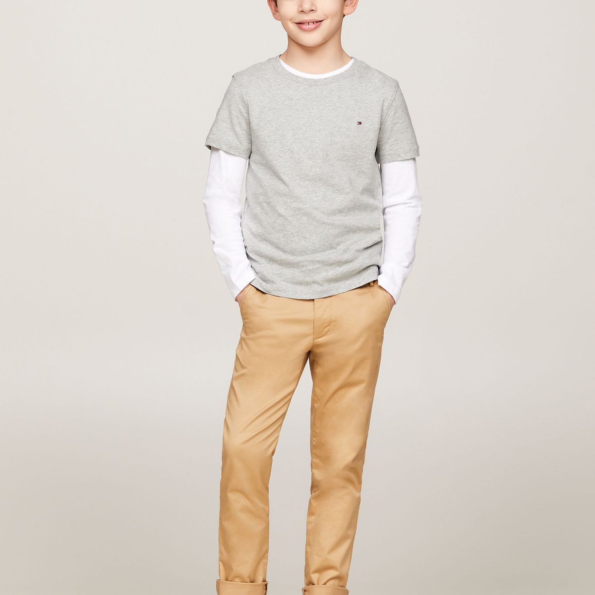 TOMMY HILFIGER - Polera De Niño Essential C-Neck Gris Tommy Hilfiger