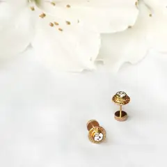 BY LAS CAYETANAS - Aros Abridores con Strass blanco en Oro 18k