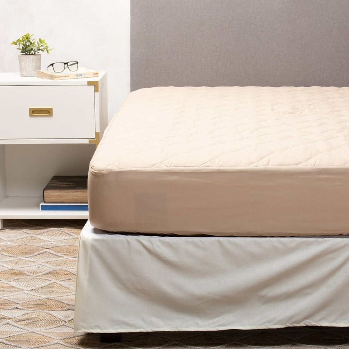 ARTHOME - Cubrecolchón +   Faldón Beige Arthome King