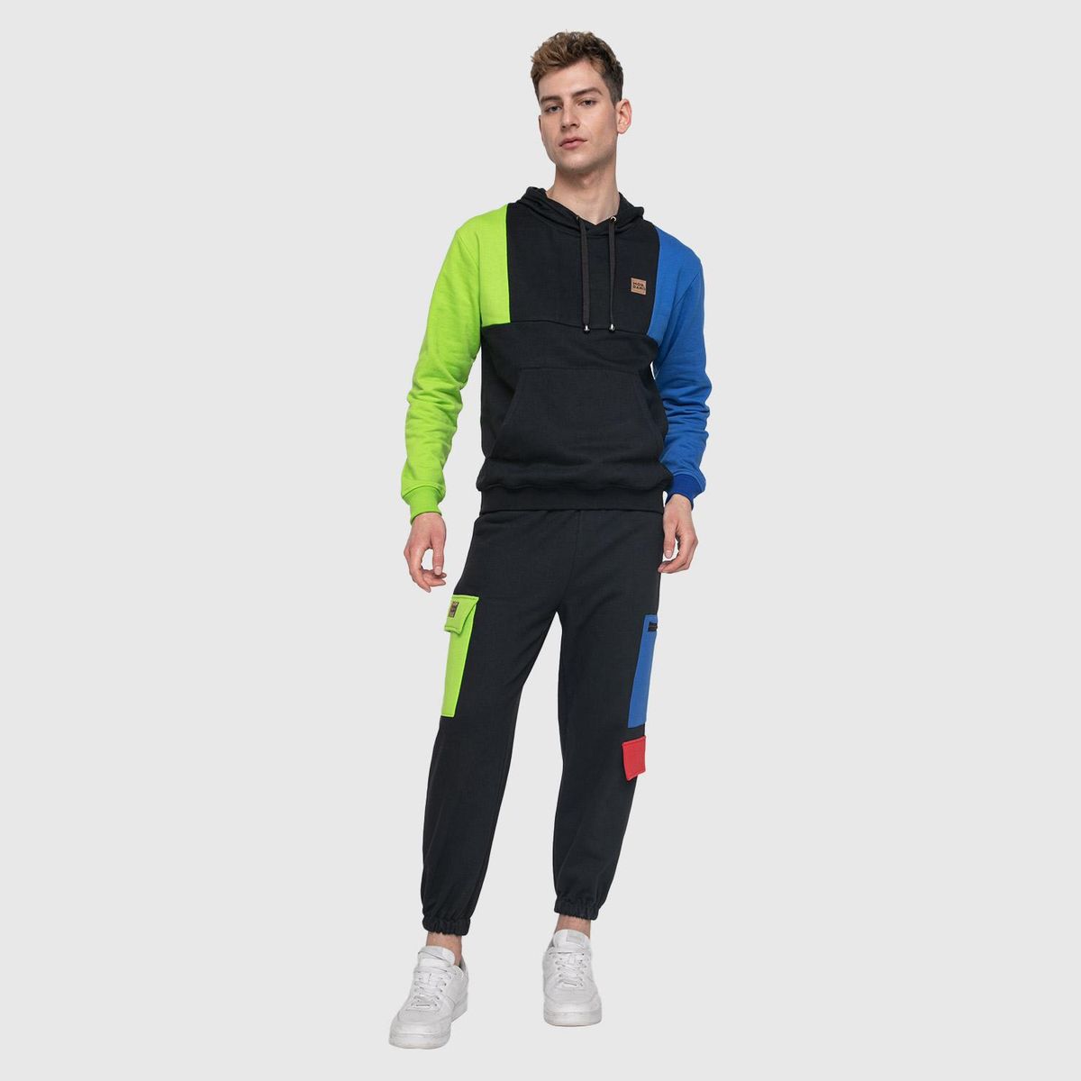 MONDANO - Conjunto Casual