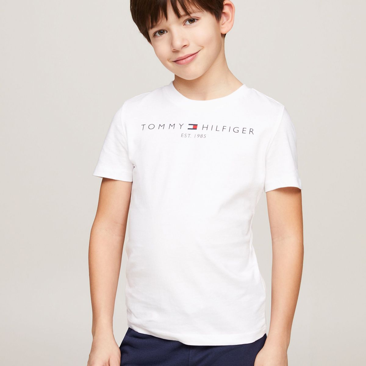 TOMMY HILFIGER - Polera De Niña Essential Logo C-Neck Blanco Tommy Hilfiger