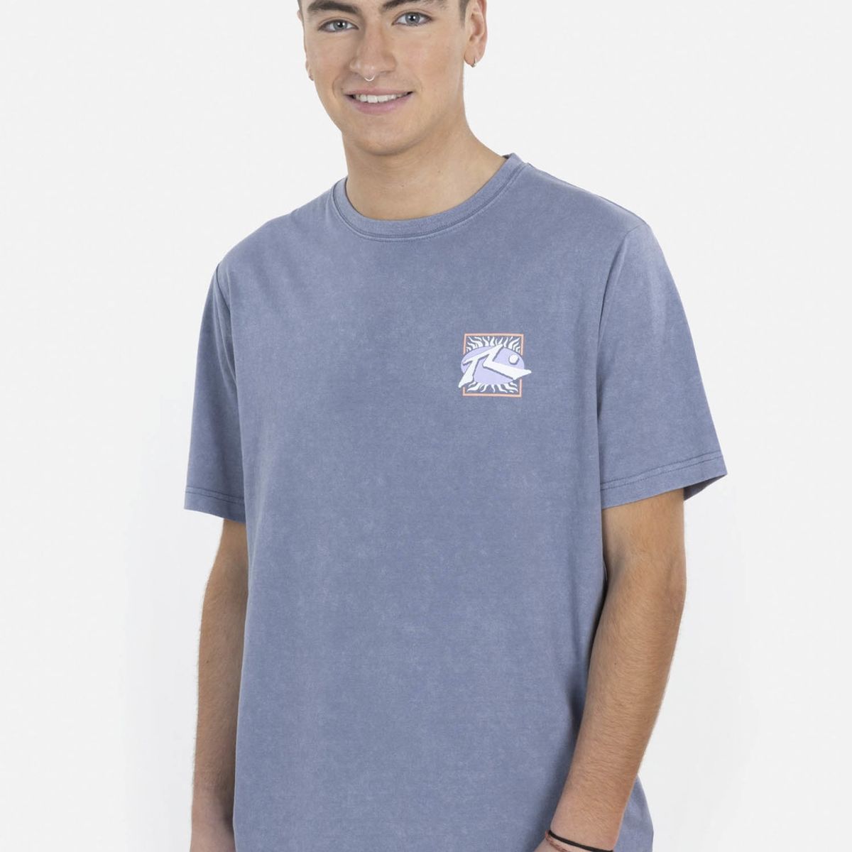 RUSTY - Polera Kapak Inti Raymi SS tee Hombre Denim Rusty