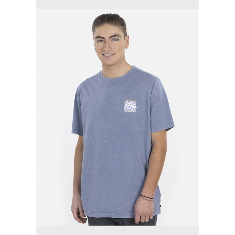RUSTY - Polera Kapak Inti Raymi SS tee Hombre Denim Rusty