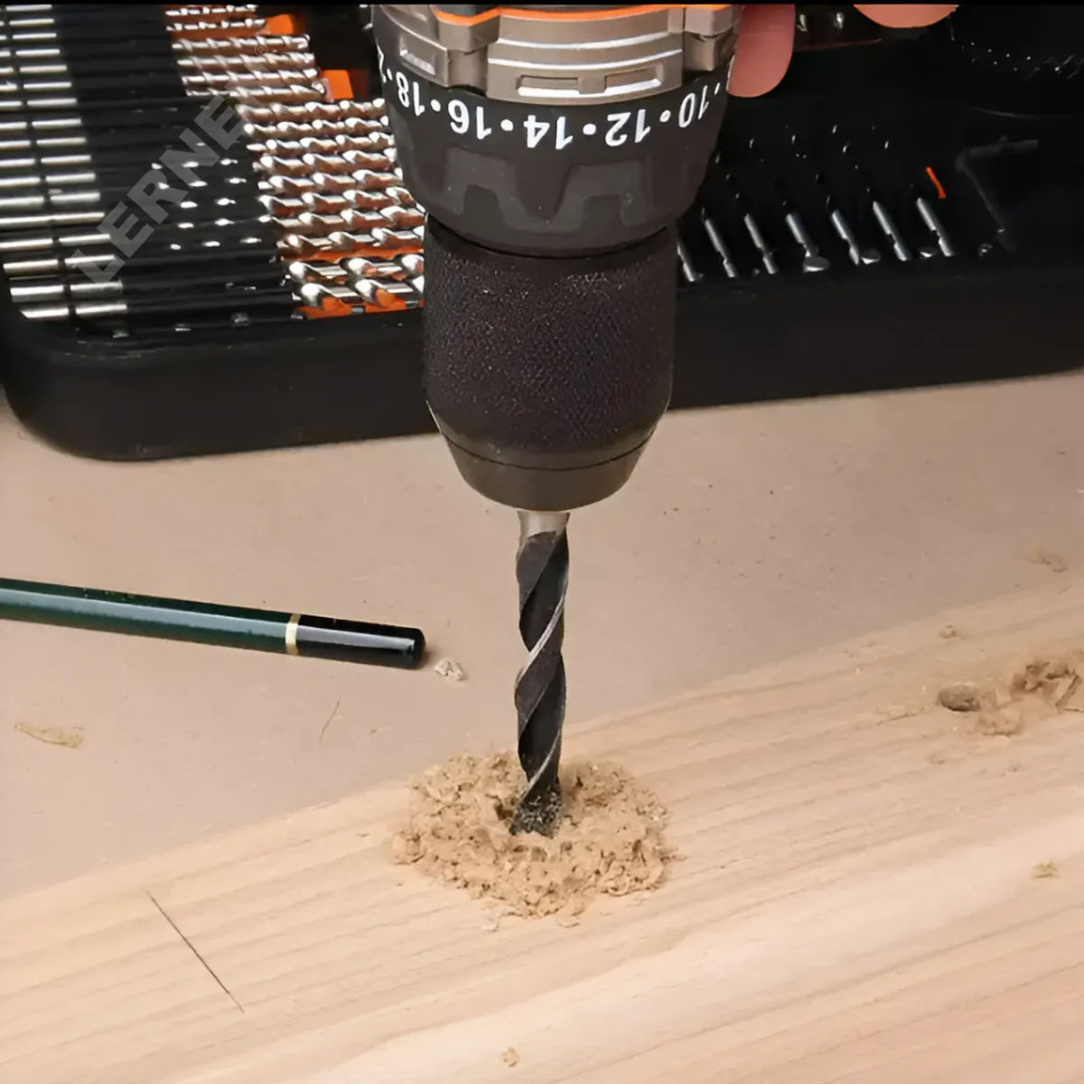 LERNEN - Maletín De 246 Puntas De Taladro, Brocas y Dados